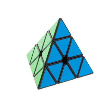rubiku püramiid