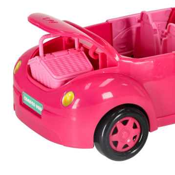 Auto kabriolett koos nukuga